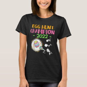 Egg hunt champion 2022 Easter Pregnancy Announceme T-Shirt