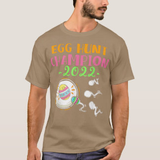 Egg Hunt Champion Mum Dad Easter Pregnancy Announc T-Shirt