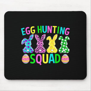Egg hunting squad crew family happy easter day Egg Mouse Mat