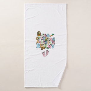 Egg Specting A Little Bunny Easter Pregnancy Annou Bath Towel