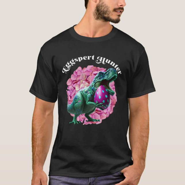 Eggspert Hunter Easter Egg Hunting Easter Dinosaur T-Shirt (Front)