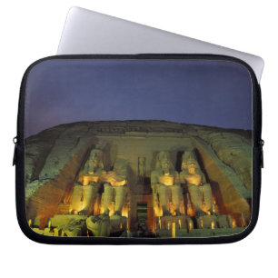 Egypt, Abu Simbel, Colossal figures of Ramesses Laptop Sleeve