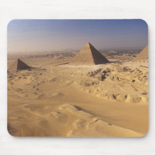 Egypt, Pyramids at Giza, Khafre, Khufu, Menkaure Mouse Mat