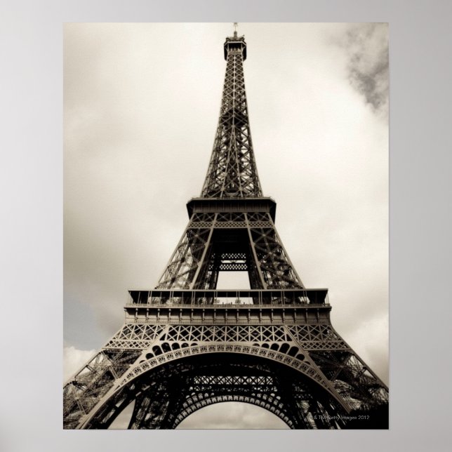 Eiffel Tower 8 Poster (Front)