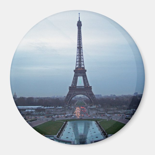 Eiffel Tower at dawn Magnet (Front)