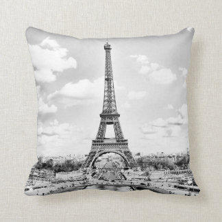 EIFFEL TOWER CUSHION