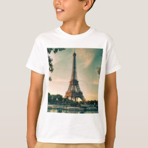 Eiffel tower throw pillow T-Shirt