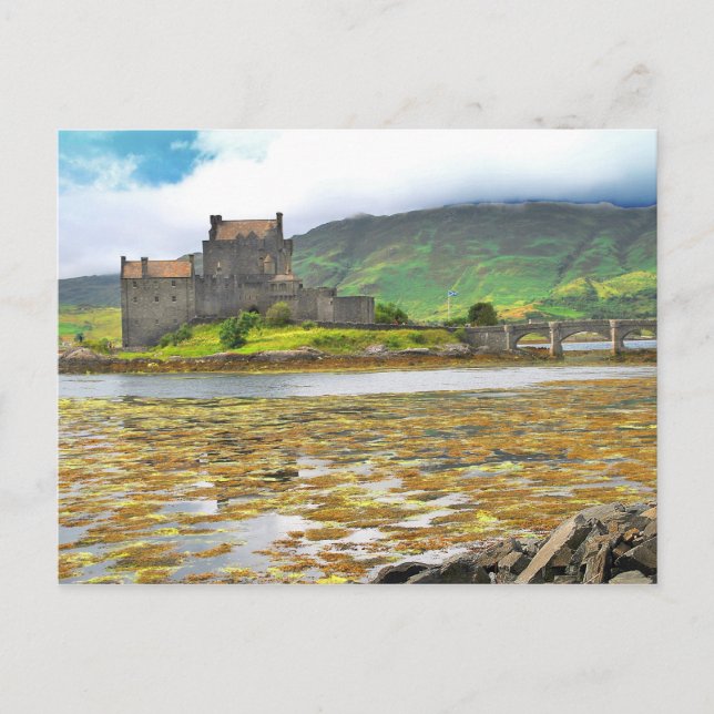 Eilean Donan Castle colour Postcard (Front)