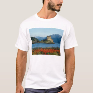 Eilean Donan Castle, Highlands, Scotland 3 T-Shirt