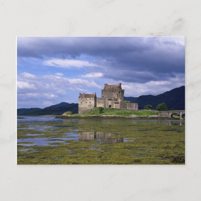 Eilean Donan Castle Scotland Postcard (Front)