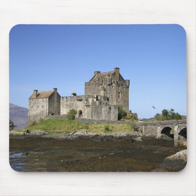 Eilean Donan Castle, Scotland. The famous Eilean 3 Mouse Mat (Front)