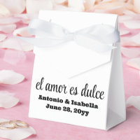 El amor es dulce wedding reception treat for guest