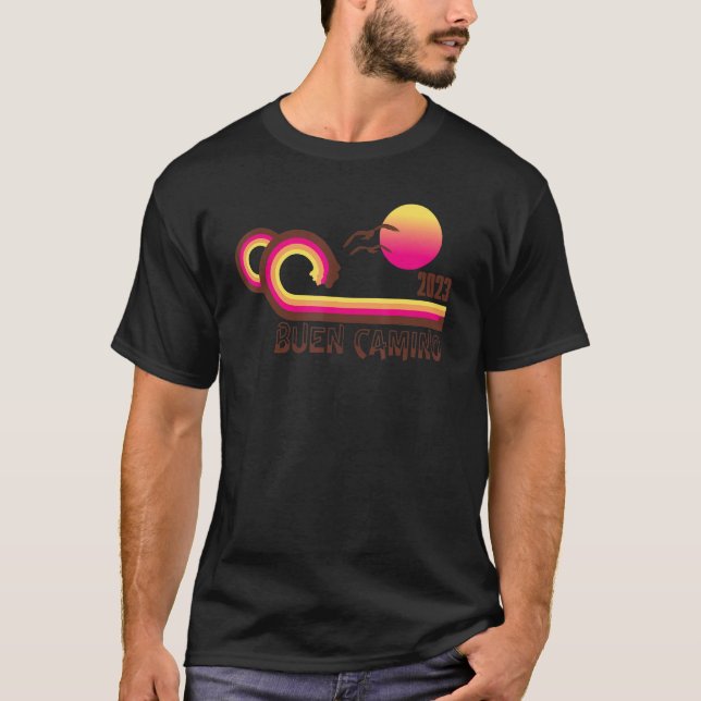 El Camino de Santiago 2023 Way of St James Saint H T-Shirt (Front)