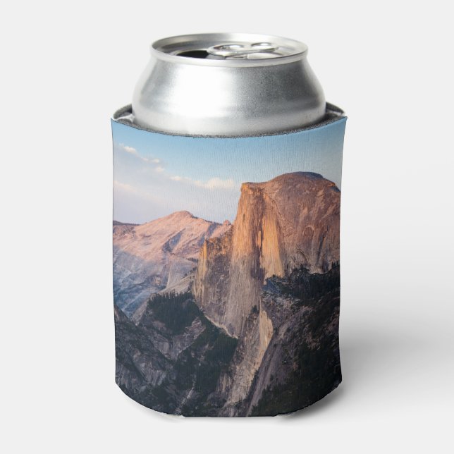 El Capitan and Half Dome, Yosemite NP, California Can Cooler (Can Front)