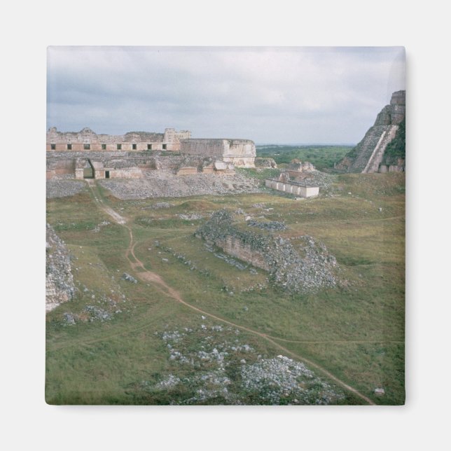 El Castillo and the Nunnery Magnet (Front)