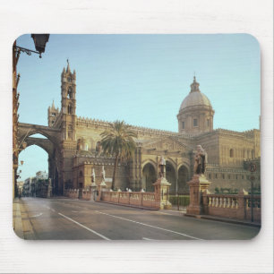 El Duomo, founded by Walter, Archbishop of Palermo Mouse Mat