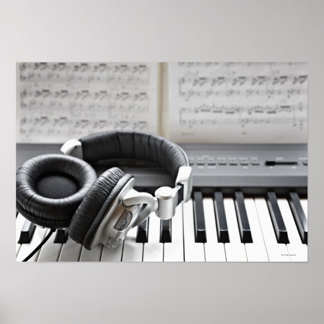 Electric Piano Keyboard Poster (Front)