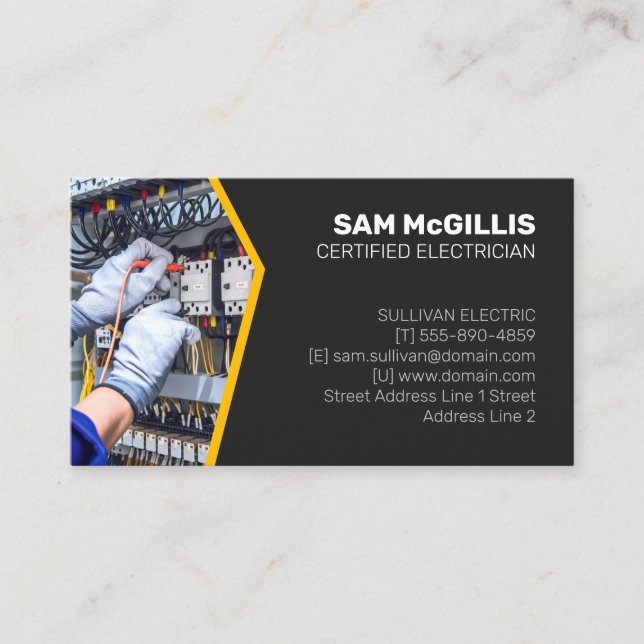 Electrician Electrical Contractor Business Card (Front)