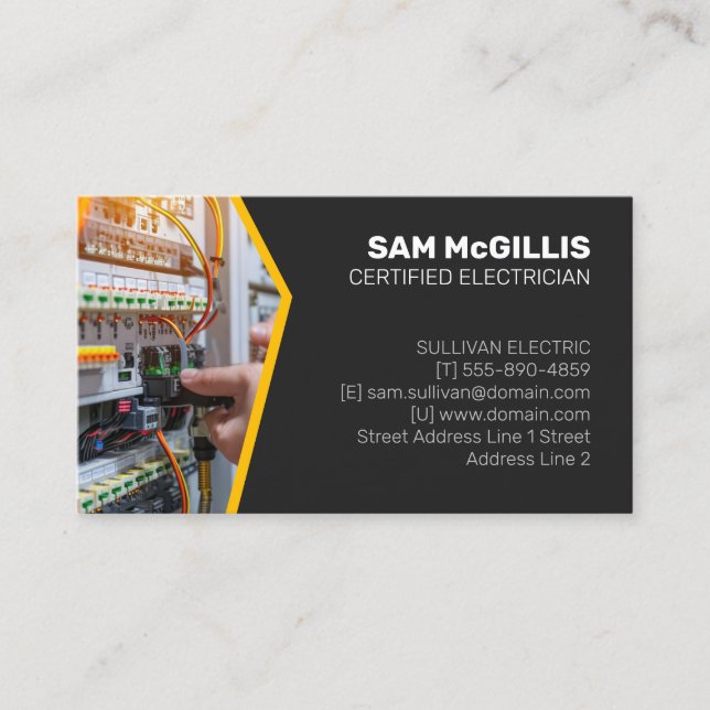 Electrician Electrical Contractor Business Card (Front)