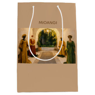 Elegant and refined design medium gift bag