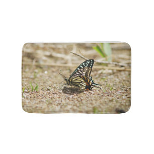 Elegant Asian Swallowtail Butterfly - Detailed Mac Bath Mat