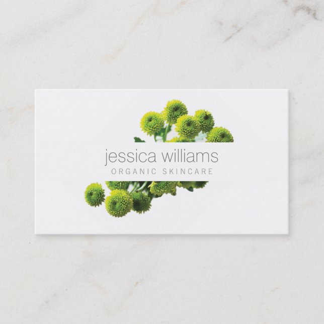 Elegant Beauty Green Floral Motif Cosmetologist Business Card (Front)