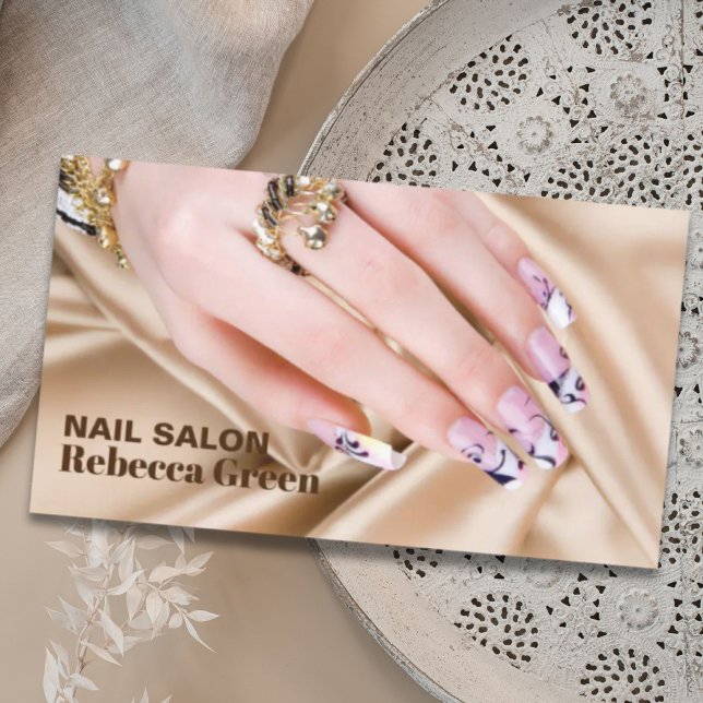 Elegant beauty manicurist nail artist nail salon business card (Elegant beauty manicurist nail artist nail salon business card)