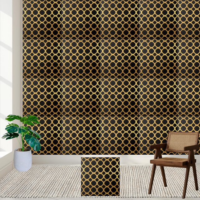 Elegant Black and Gold Geometric Pattern Tile (Elegant Black and Gold Geometric Pattern Tile)