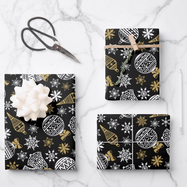 Elegant Black and White Christmas Wrapping Paper (Front)
