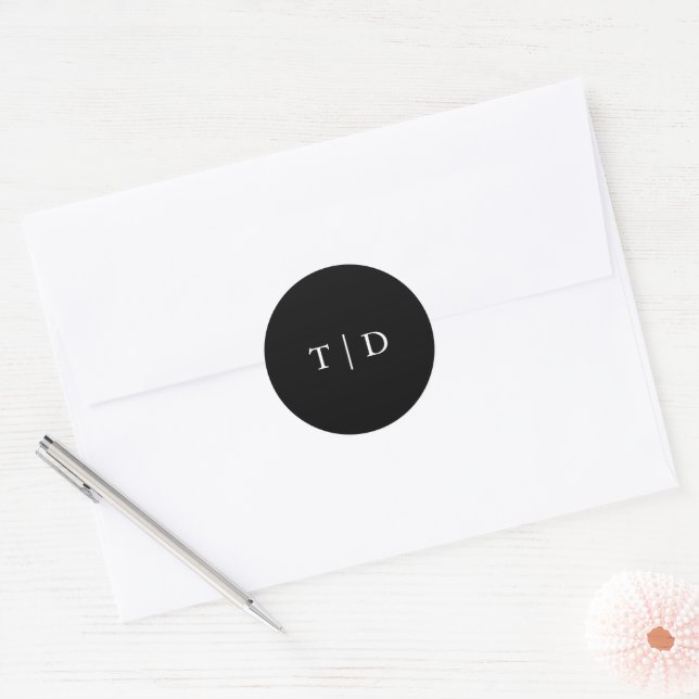 Elegant Black and White Monogram Modern Wedding Classic Round Sticker (Envelope)