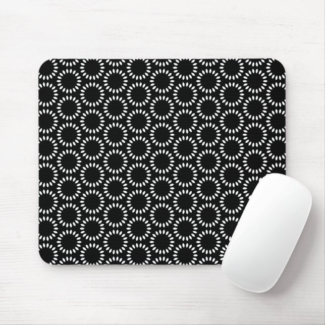 Elegant Black and White Petal Mandala Pattern Mouse Mat (With Mouse)