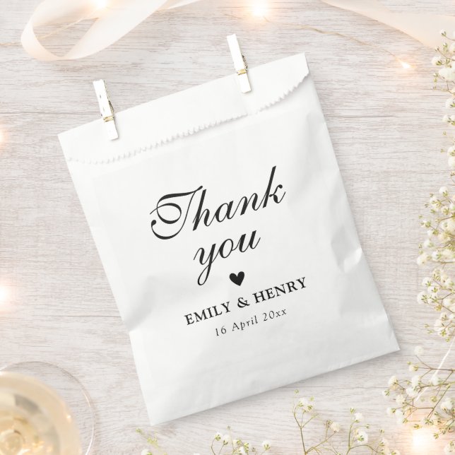Elegant black and white wedding favour bags (Clipped)
