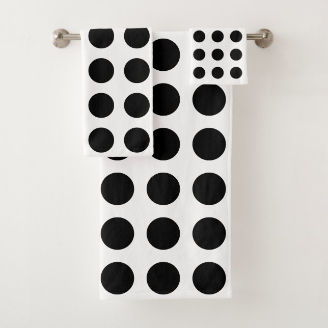 Elegant Black Circles on White Bath Towel Set (Insitu)