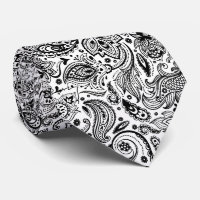 Elegant Black On White Floral Paisley Pattern