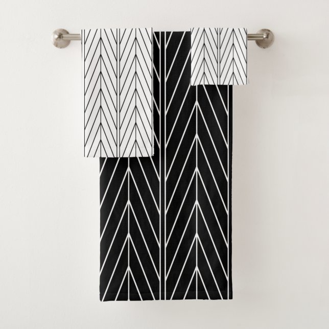 Elegant Black & White Chevron Bath Towel Set (Insitu)