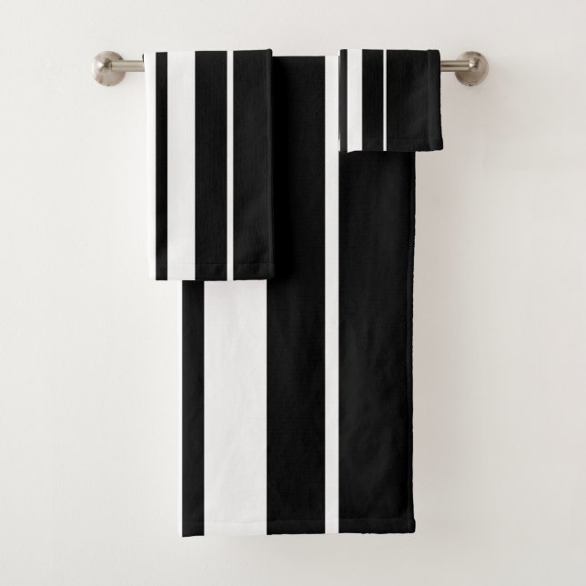 Elegant Black &White Stripes Pattern  Bath Towel Set (Insitu)