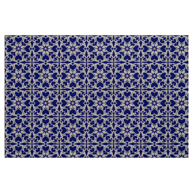 Elegant Blue and White Floral Pattern Fabric (Fat Quarter)