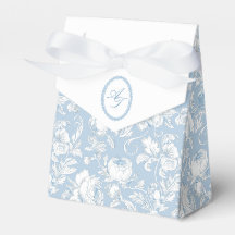 Elegant Blue Chinoiserie Wedding