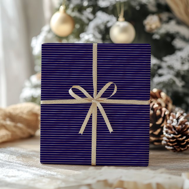 Elegant Blue & Faux Gold Foil Pattern Christmas Wrapping Paper (Elegant Blue & Faux Gold Foil Pattern Christmas Wrapping Paper)