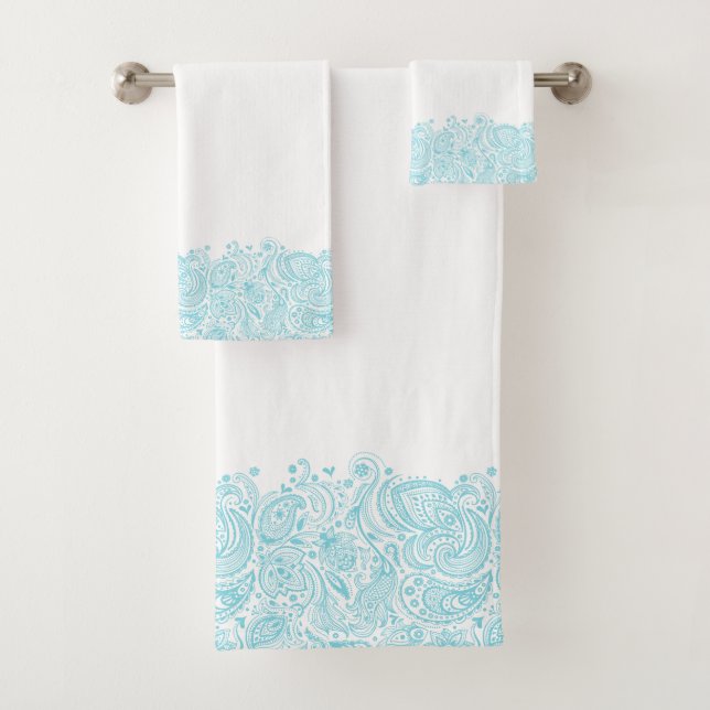 Elegant Blue Vintage Paisley Stripe Bath Towel Set (Insitu)