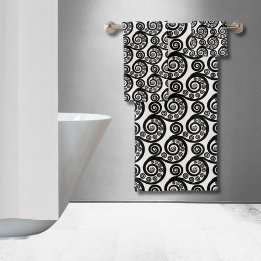 Elegant Boho Black White Botanical Fern Leaf Curls Bath Towel Set