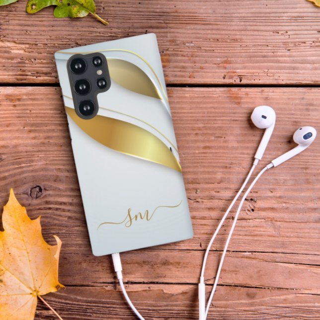 Elegant Calligraphy Initials Gold White  Samsung Galaxy S22 Ultra Case (Creator Uploaded)