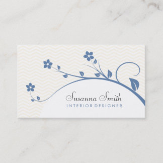 Elegant card with blue flowers and chevrón
