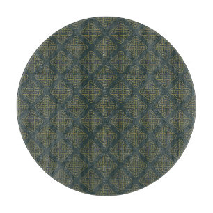 Elegant Celtic Knot Pattern Cutting Board