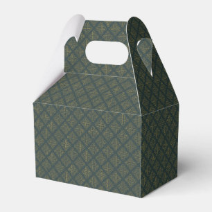 Elegant Celtic Knot Pattern Favour Box