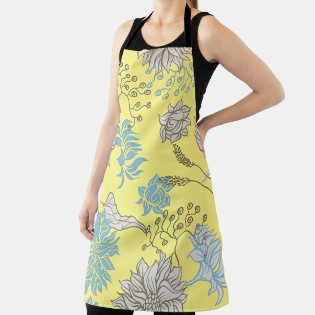 Elegant  Chic Wildflower Yellow Serving Tray Apron (Insitu)