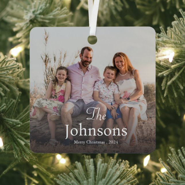 Elegant Christmas | Modern Trendy Fun Family  Metal Tree Decoration (Insitu)
