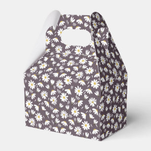Elegant Customised Chamomile Floral Favour Box