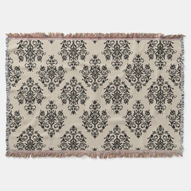 Elegant Damask Pattern Throw Blanket (Front)