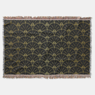 Elegant damask, vintage floral design. throw blanket
